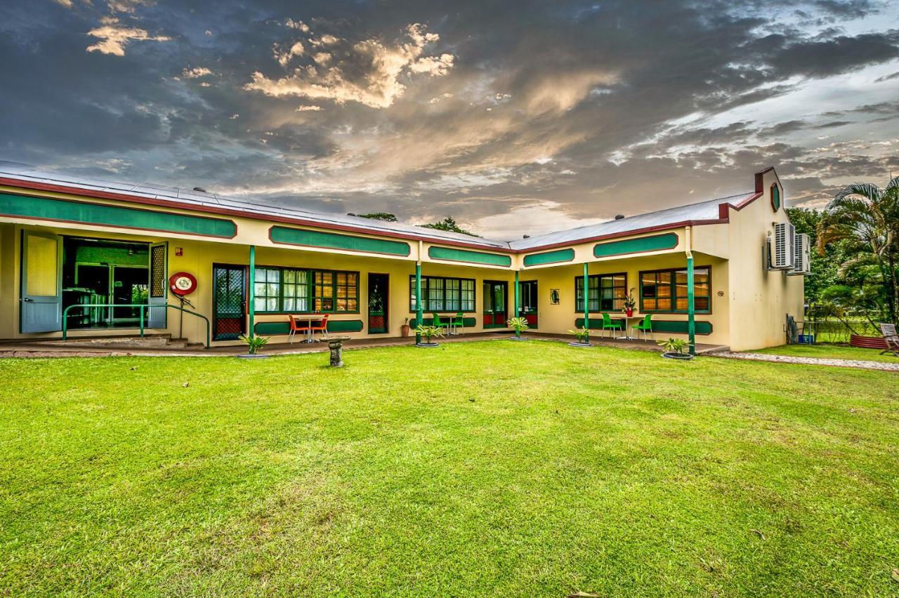 Tropical Lodge Innisfail Εξωτερικό φωτογραφία